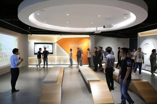 奧華超級工廠行 頂尖設(shè)計(jì)品鑒交流會(huì)圓滿完成